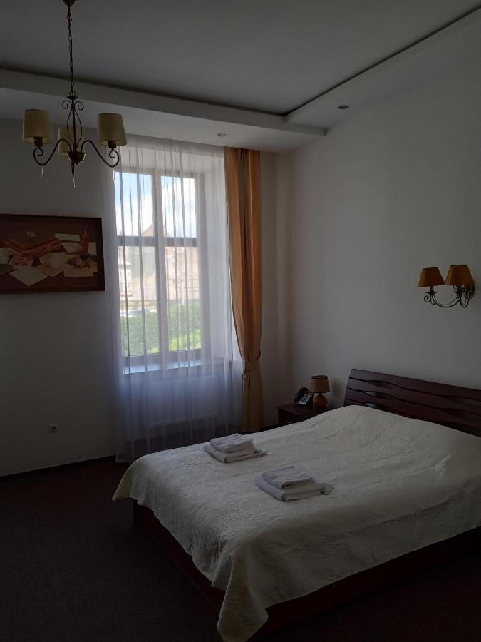 Guest House Adam Mickiewicz Lviv Exterior photo