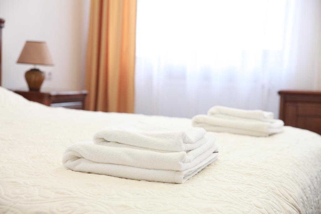 Guest House Adam Mickiewicz Lviv Room photo
